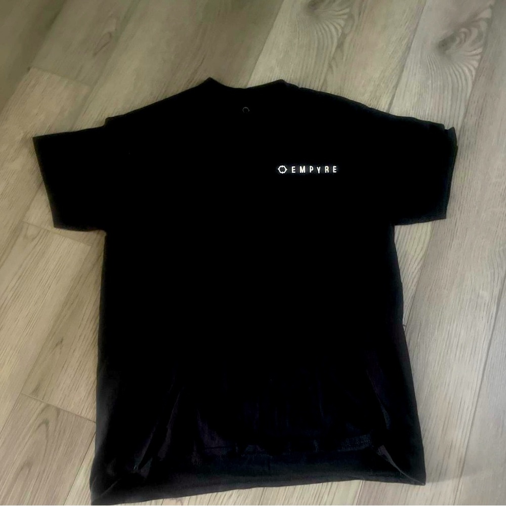 Empyre tee
